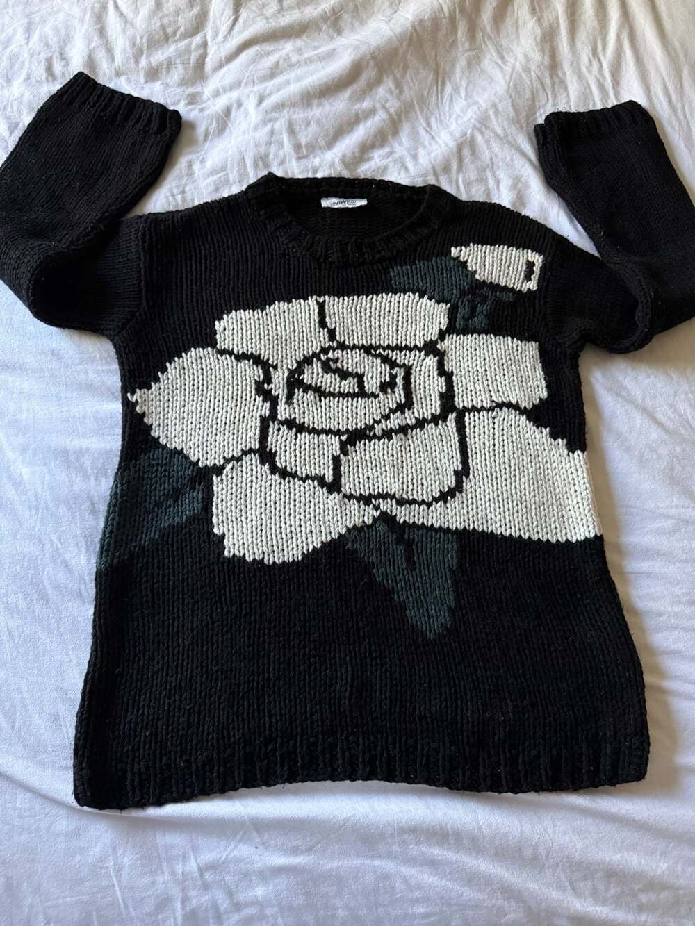 MM6 Maison Margiela Rose Intarsia Sweater Size L Black White Floral Knit